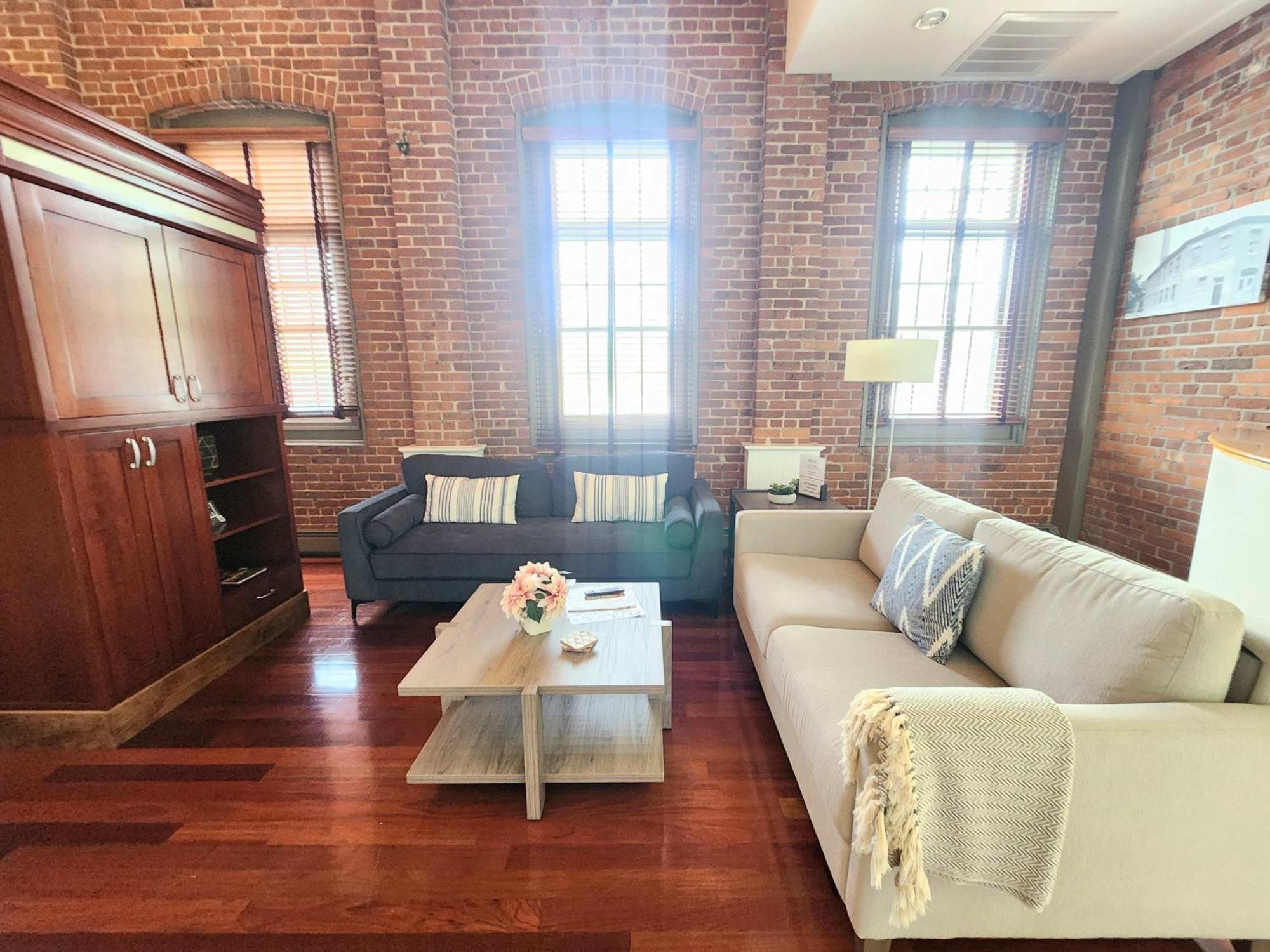 Jennifer'S Riverfront Foundry Apartment Downtown Providence Exterior photo